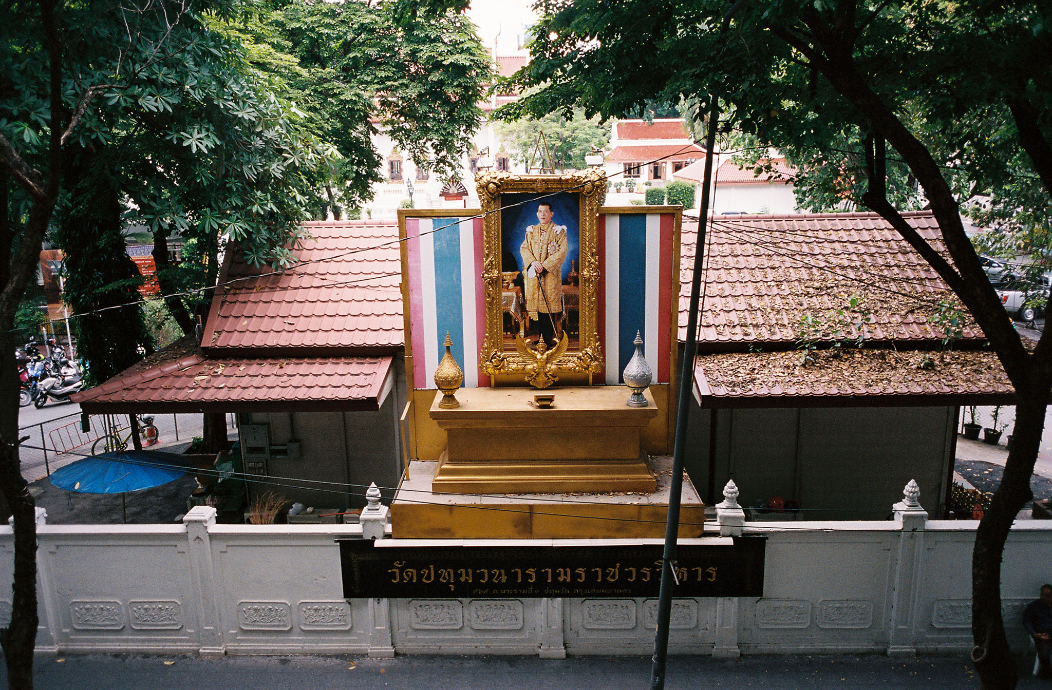 img/1805-thailand-bangkok-work-nikon28ti-kodak-portra/tat-tso-1805-thailand-bangkok-work-nikon28ti-kodak-portra-04.jpg