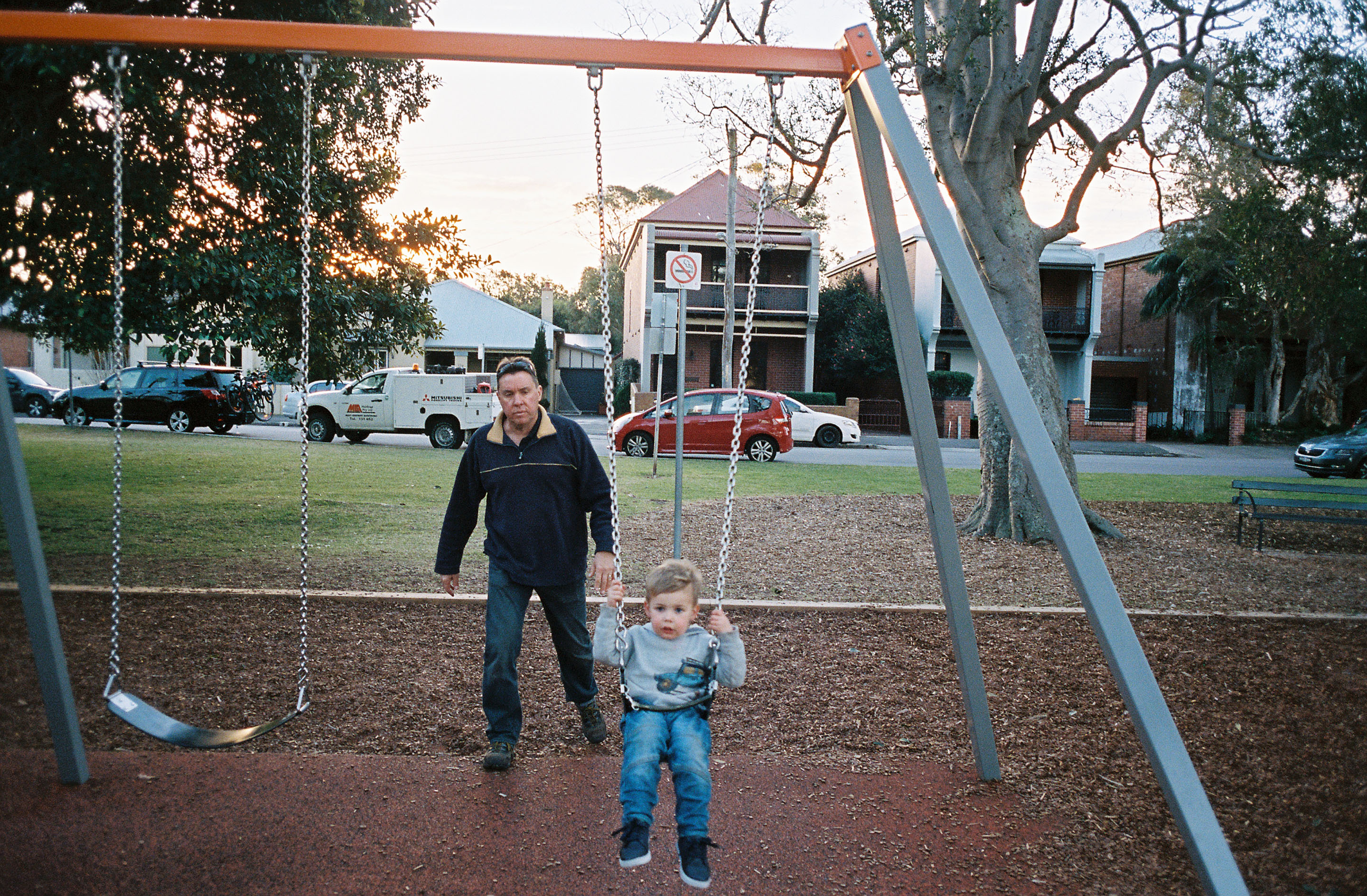 img/1806-australia-newcastle-daily-nikon28ti-leicam6-kodak-portra-trix-tmax/tat-tso-1806-australia-newcastle-daily-nikon28ti-leicam6-kodak-portra-trix-tmax-09.jpg