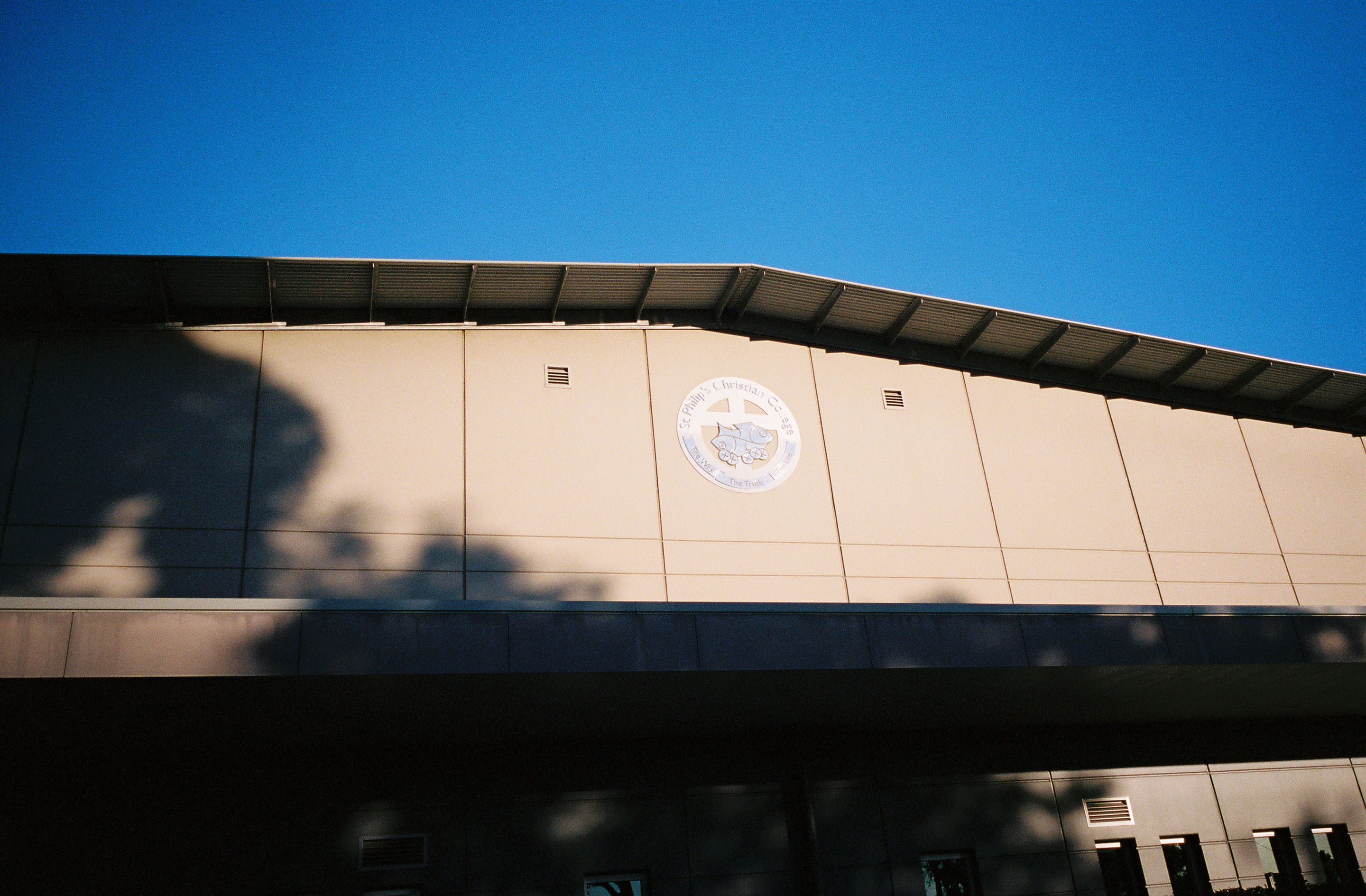 img/1806-australia-newcastle-school-nikon28ti-leicam6-kodak-portra-trix-tmax/tat-tso-1806-australia-newcastle-school-nikon28ti-leicam6-kodak-portra-trix-tmax-28.jpg