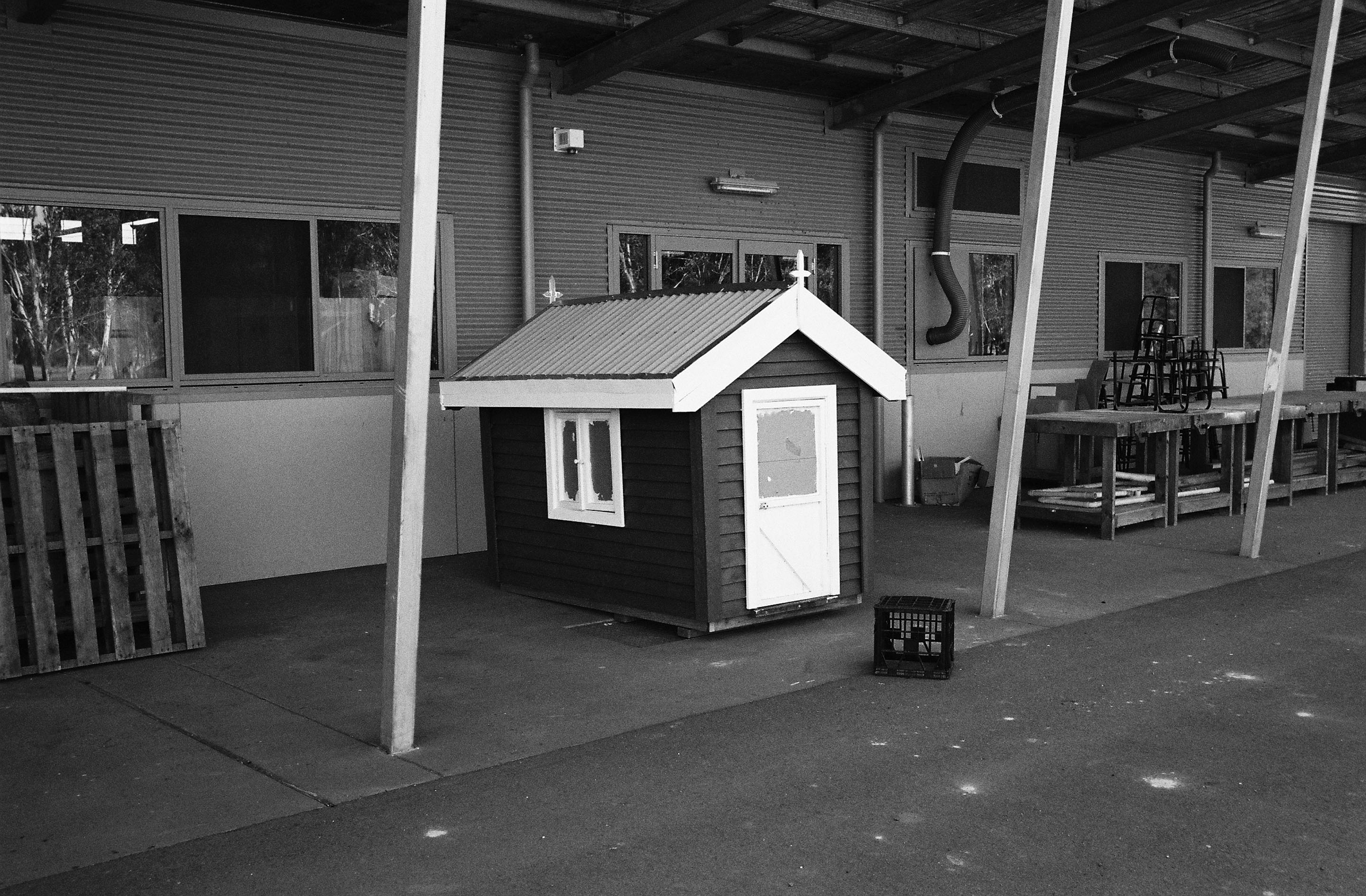 img/1806-australia-newcastle-school-nikon28ti-leicam6-kodak-portra-trix-tmax/tat-tso-1806-australia-newcastle-school-nikon28ti-leicam6-kodak-portra-trix-tmax-35.jpg