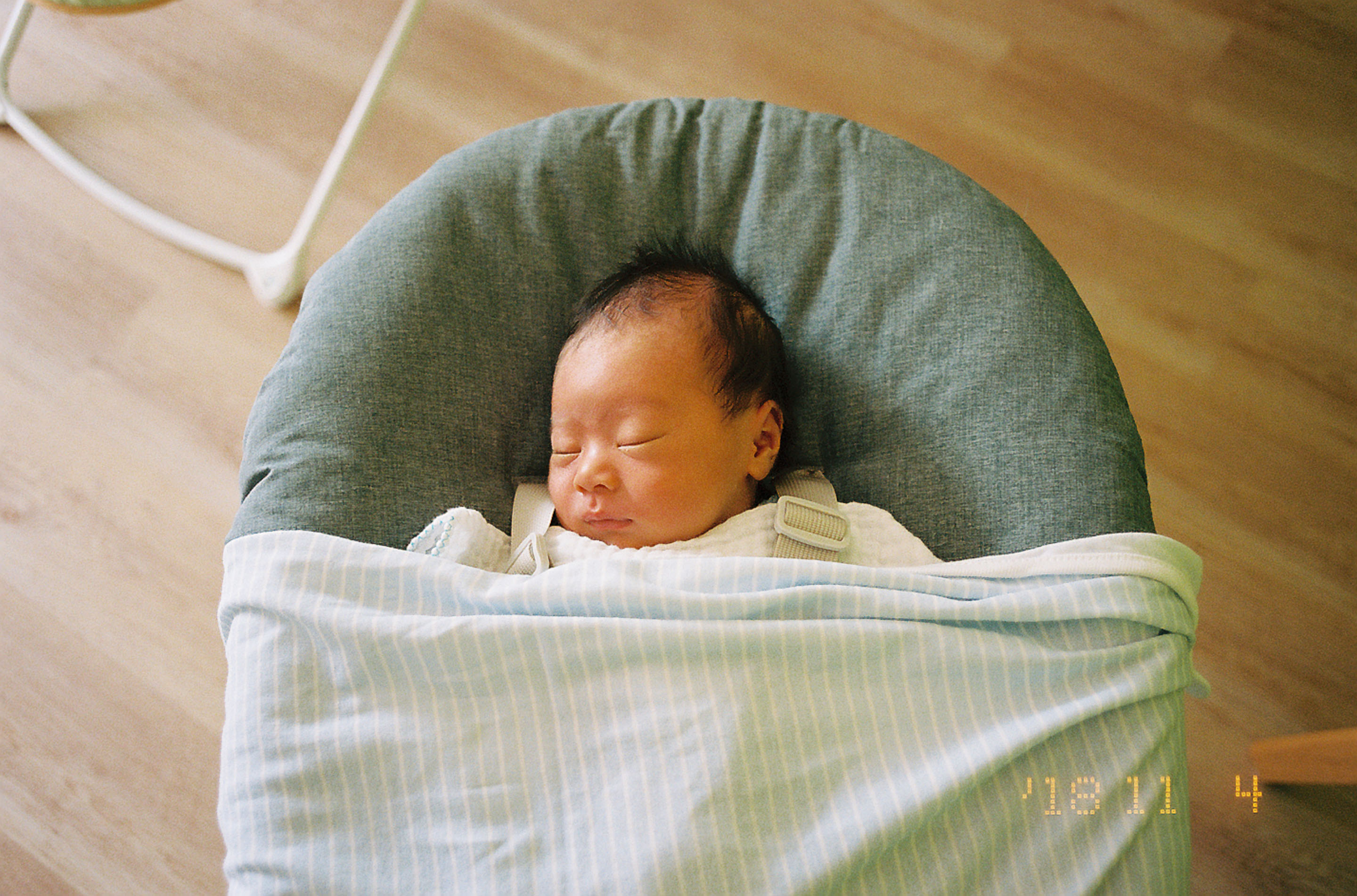 img/1810-hongkong-truman-1stmonth-nikon28ti-contaxt2-kodak-portra/tat-tso-1810-hongkong-truman-1stmonth-nikon28ti-contaxt2-kodak-portra-18.jpg