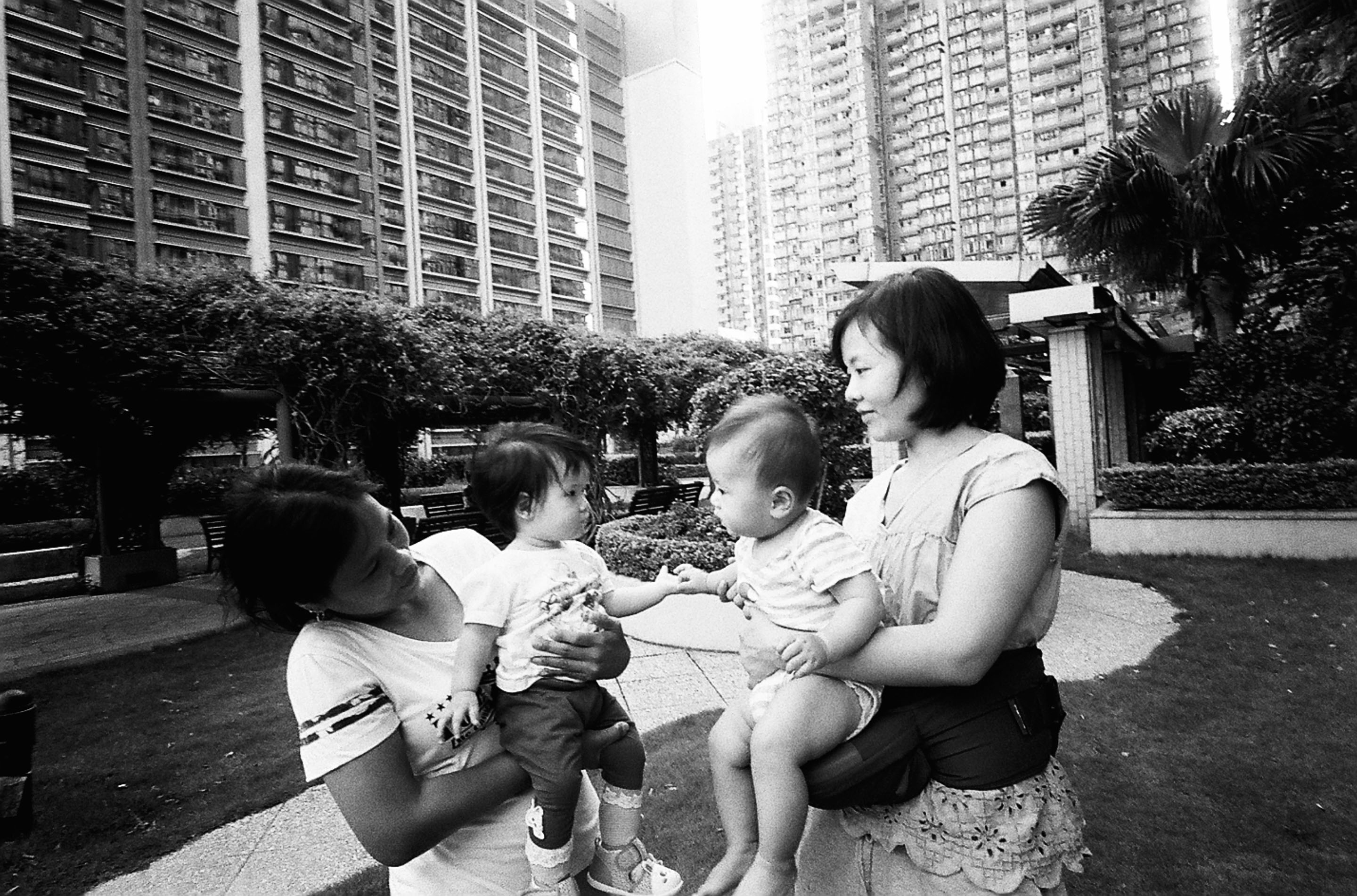 img/1907-hongkong-truman-leicam2-russar-kodak-trix400/tat-tso-1907-hongkong-truman-leicam2-russar-kodak-trix400-08.jpg