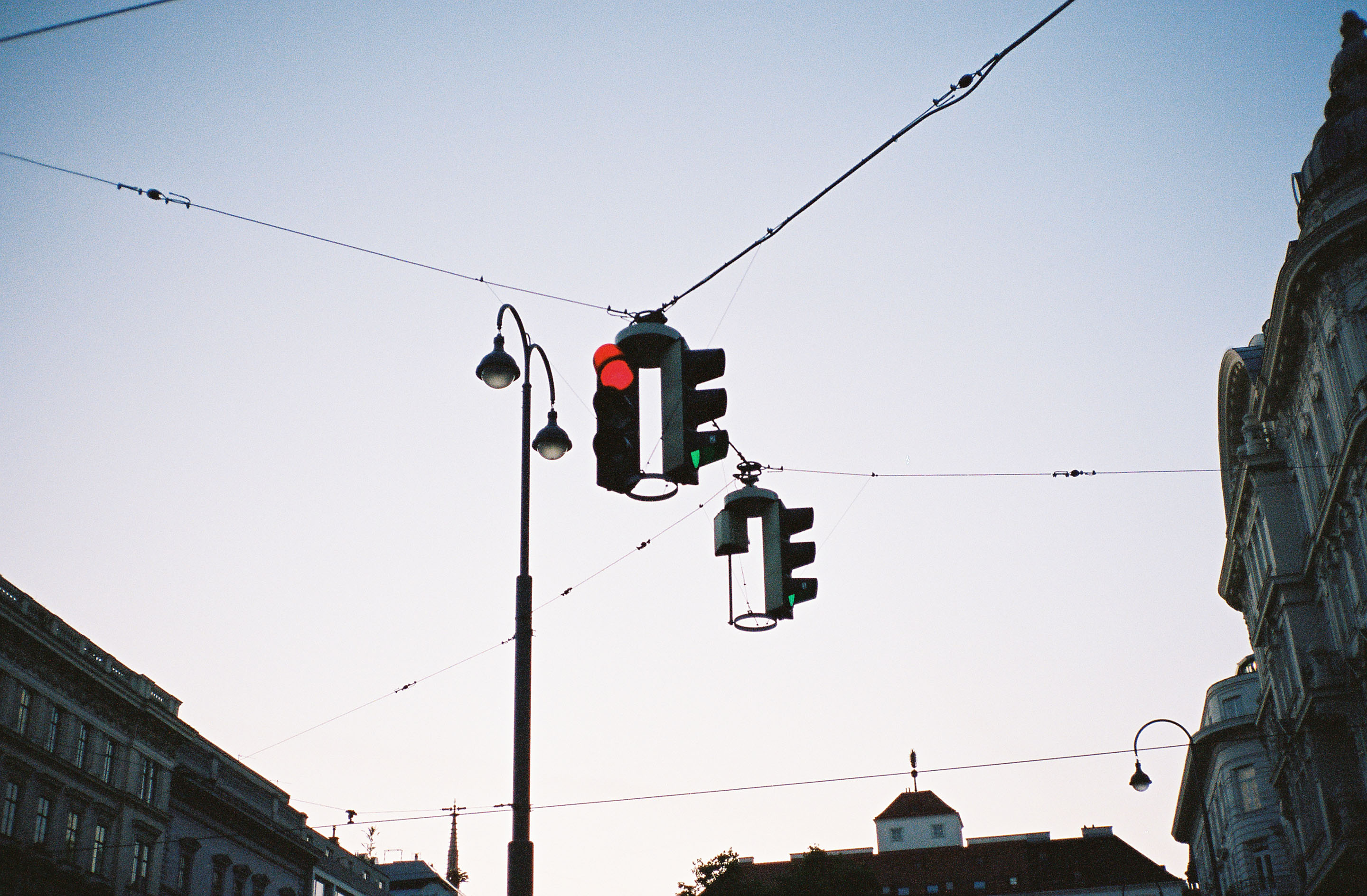 img/1909-austria-vienna-contaxt2-kodak-portra400-lomography-400cn/tat-tso-1909-austria-vienna-work-contaxt2-kodak-portra400-lomography-400cn-03.jpg