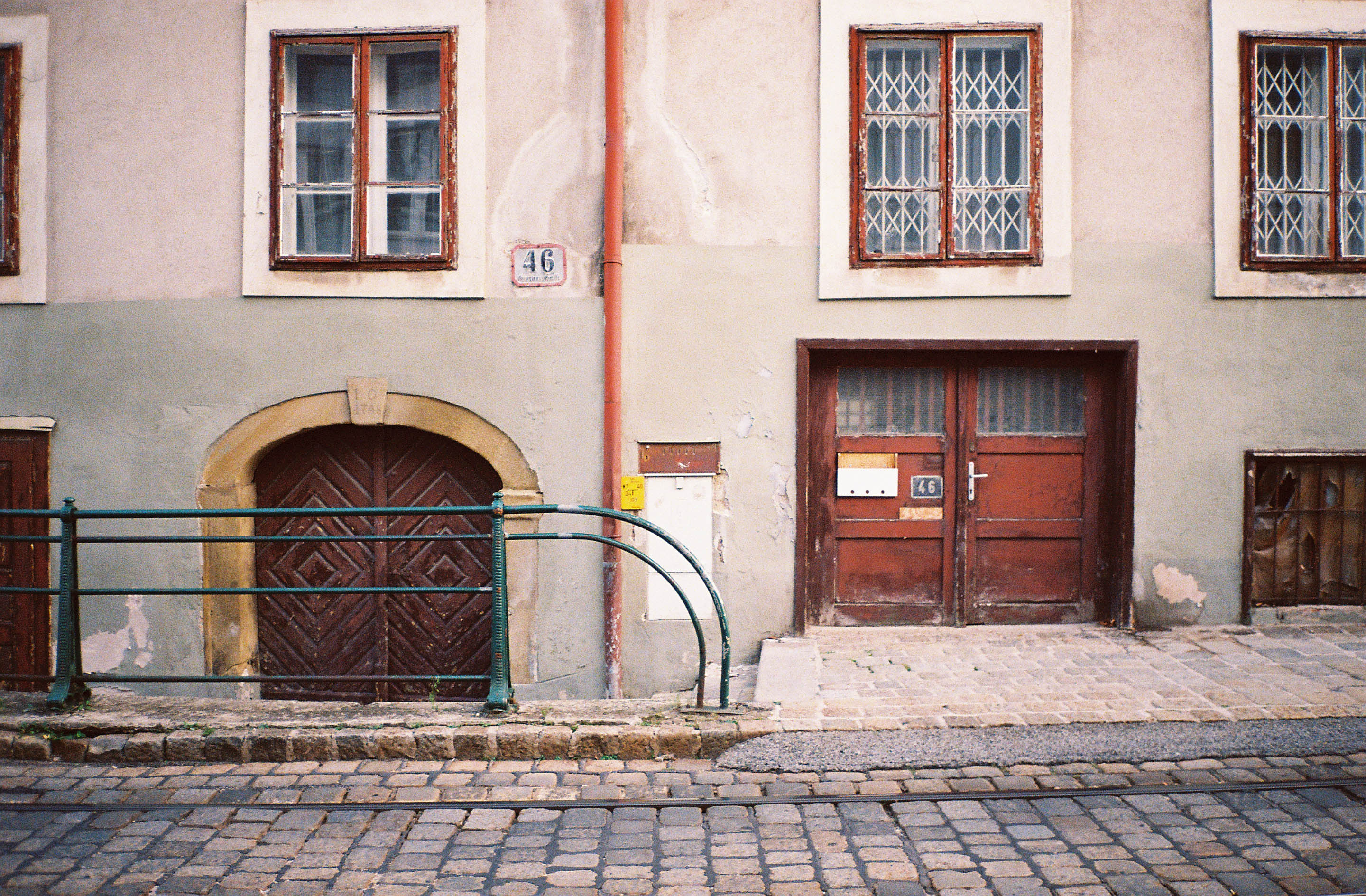 img/1909-austria-vienna-kahlenberg-walk-contaxt2-lomography-400cn/tat-tso-1909-austria-vienna-kahlenberg-walk-contaxt2-lomography-400cn-33.jpg