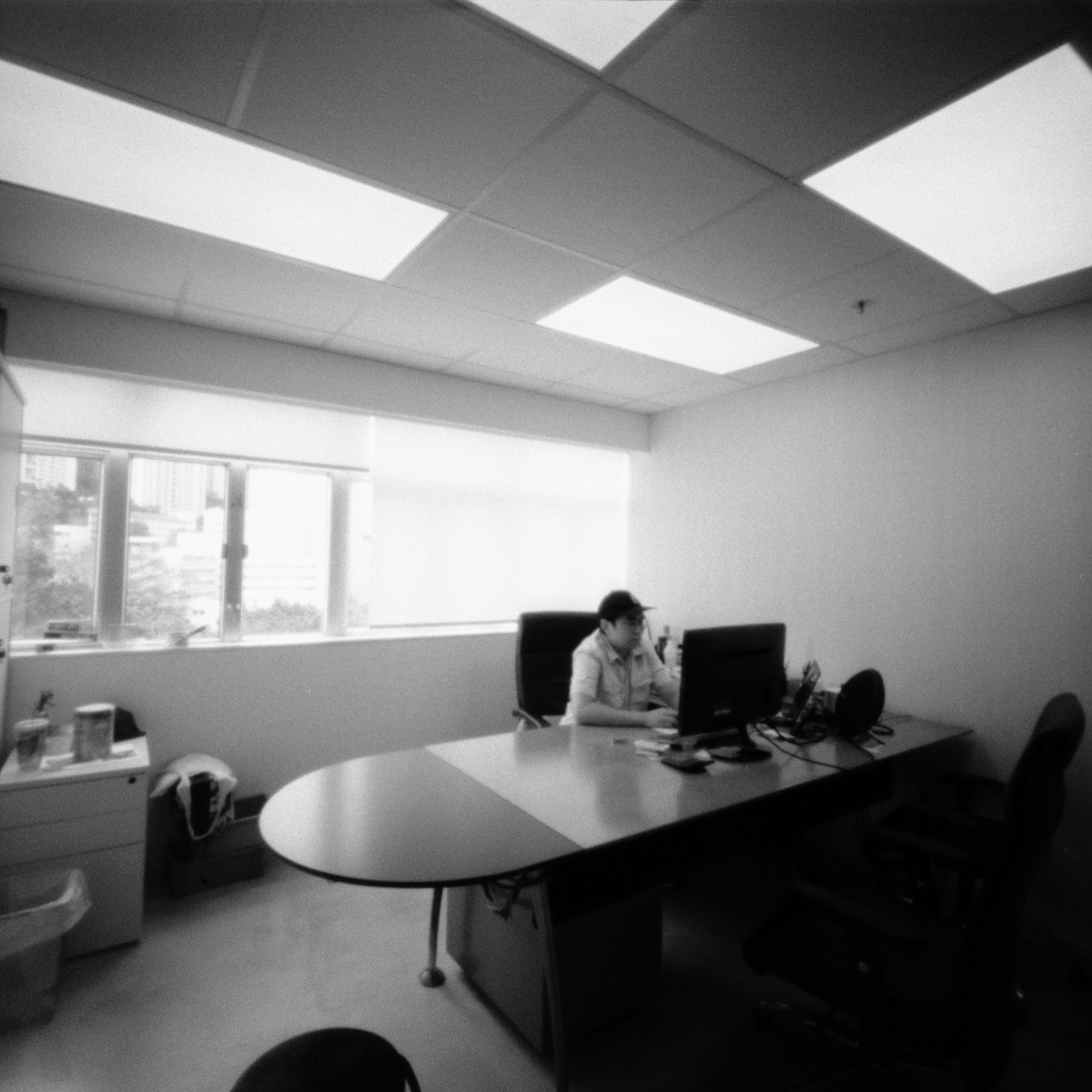 img/2006-hongkong-lomography-office-work-zero200-lomography-400bw/tat-tso-2006-hongkong-lomography-office-work-zero200-lomography-400bw-04.jpg