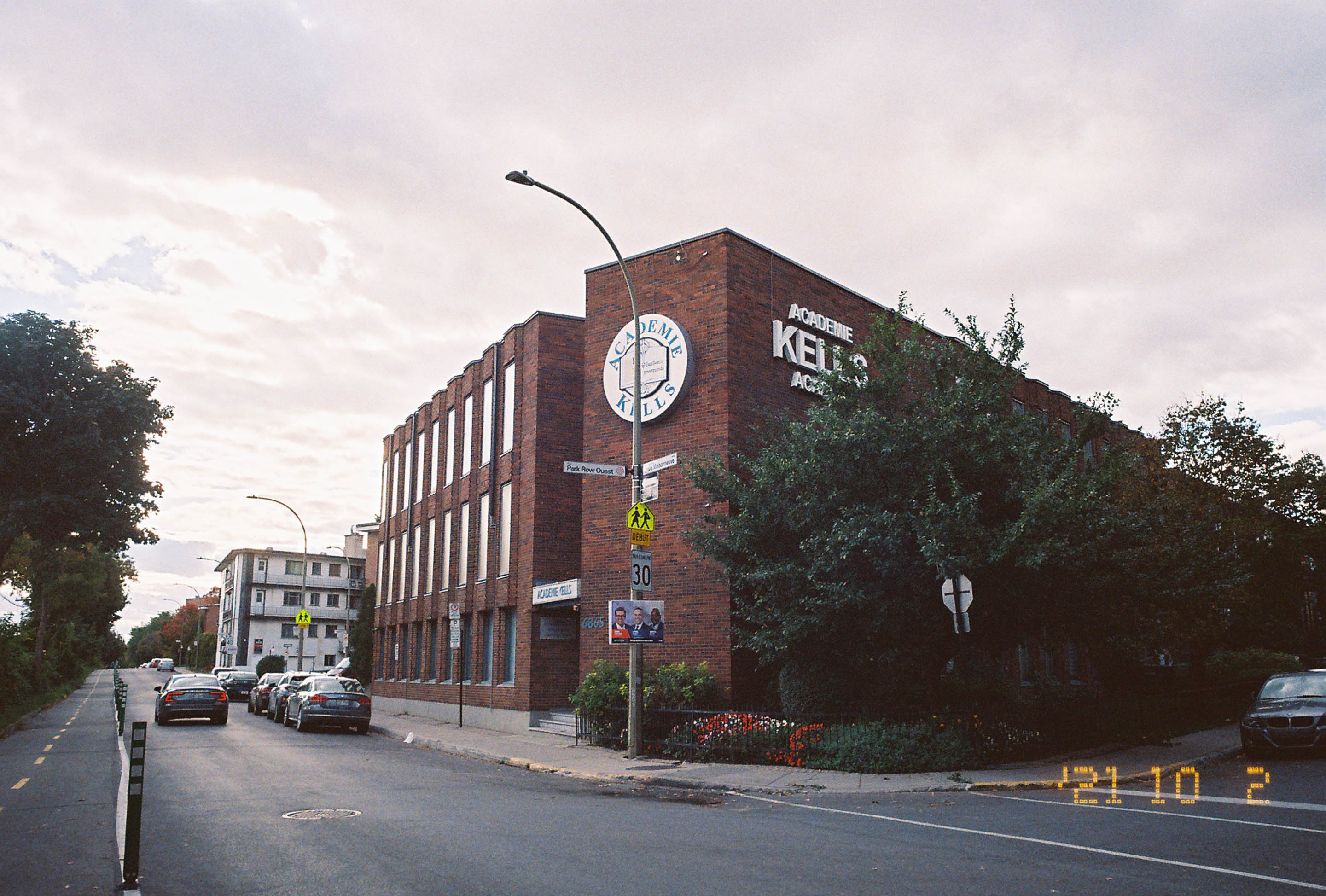 img/2110-canada-montreal-nikon28ti-lomography-400cn/tat-tso-2110-canada-montreal-nikon28ti-lomography-400cn-23.jpg